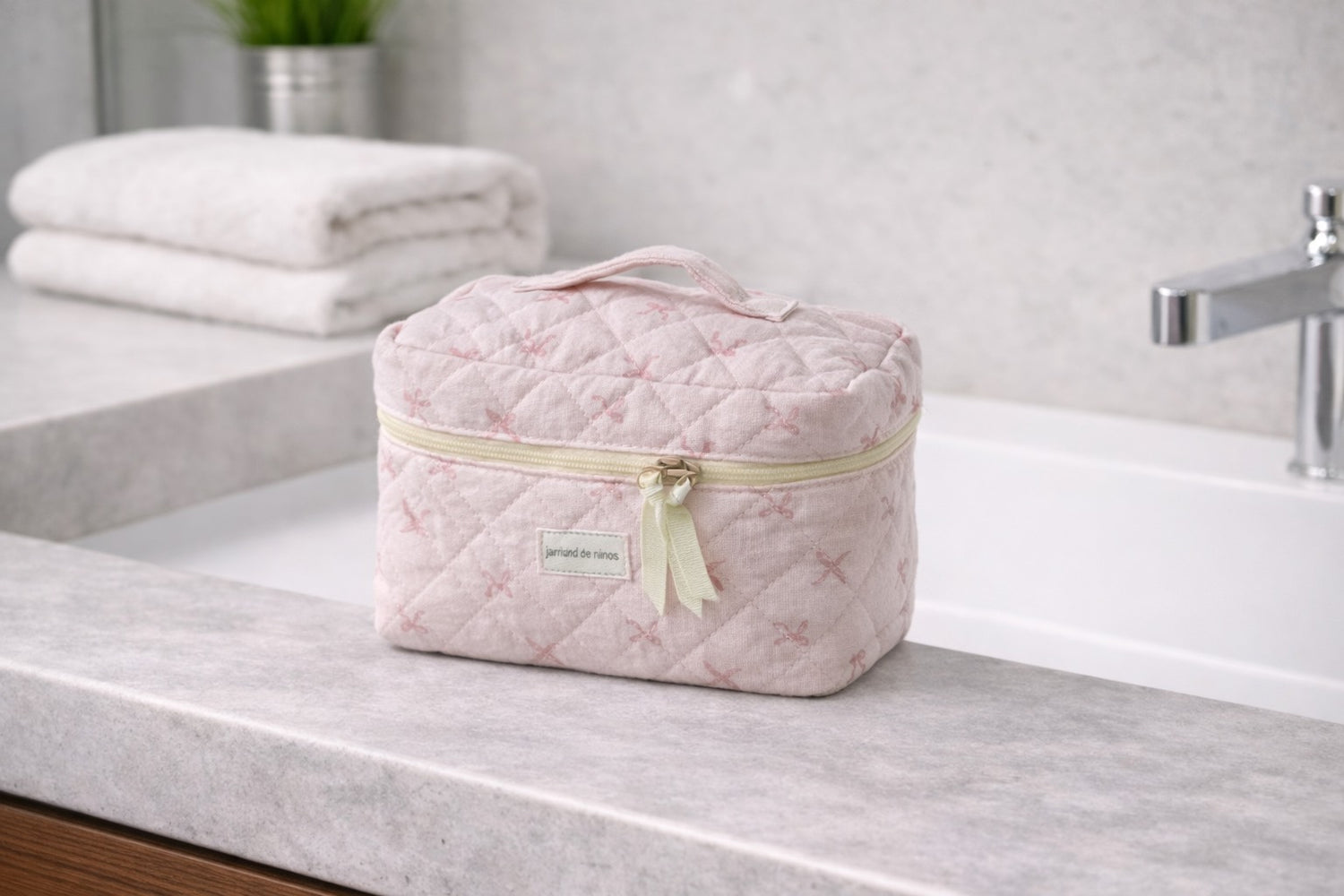 Trousse de toilette bebe
